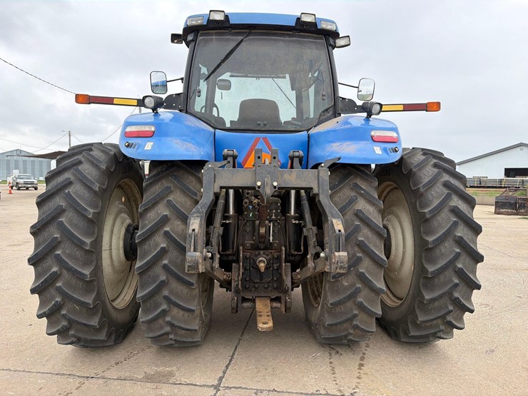 2009-new-holland-t8050-image-5