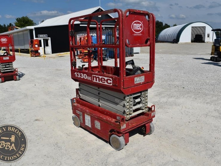 2018-mec-1330se-image-7