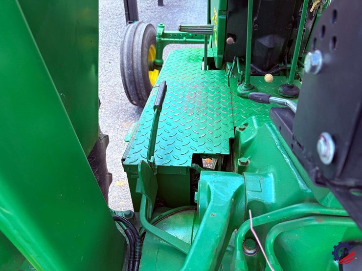 john-deere-2840-image-51