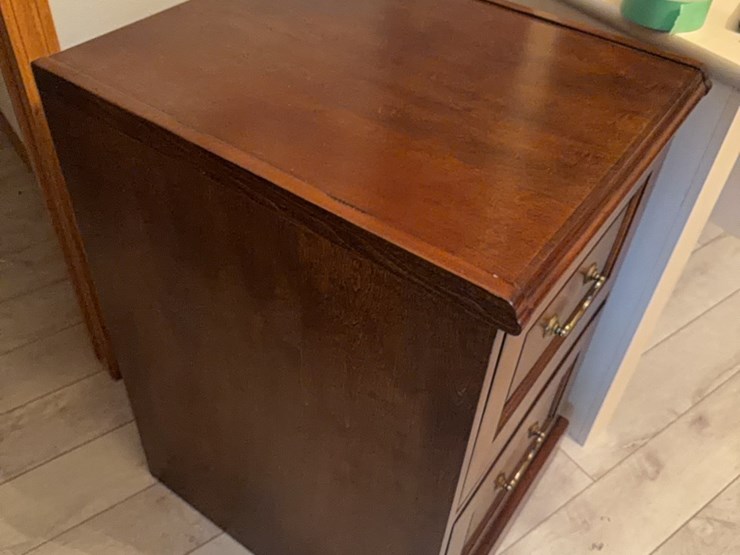 two-drawer-wooden-file-cabinet-image-9