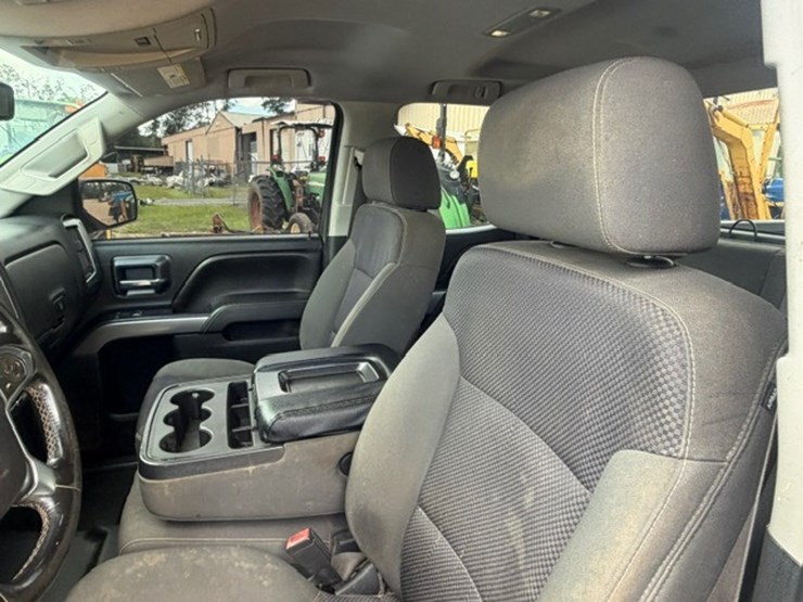 2014-chevrolet-1500-image-34