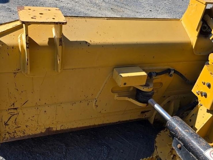 2020-caterpillar-d5k2-lgp-image-11