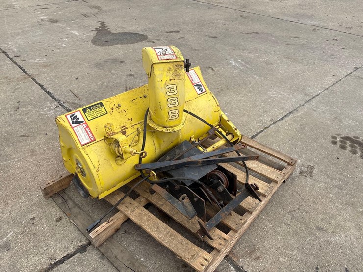 john-deere-338-image-3
