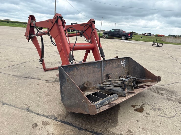 case-ih-520-image-1