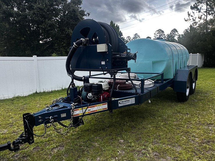 pristine-ag-spray-tanker-trailer-with-1610-gallon-tank-and-as300-pump-image-31