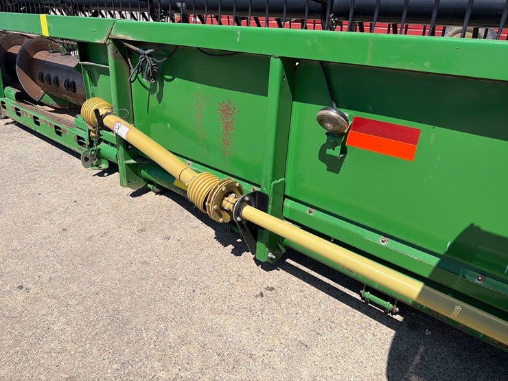 john-deere-630f-image-23
