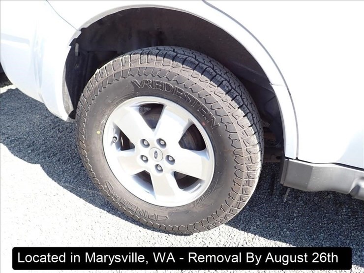 2012-ford-escape-image-13