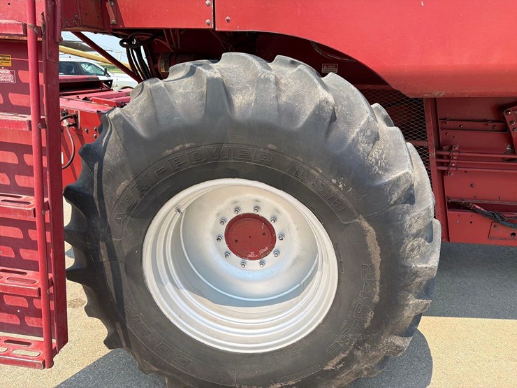1989-case-ih-1660-image-12