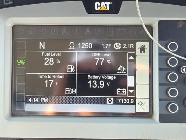 2020-caterpillar-d5k2-lgp-image-86