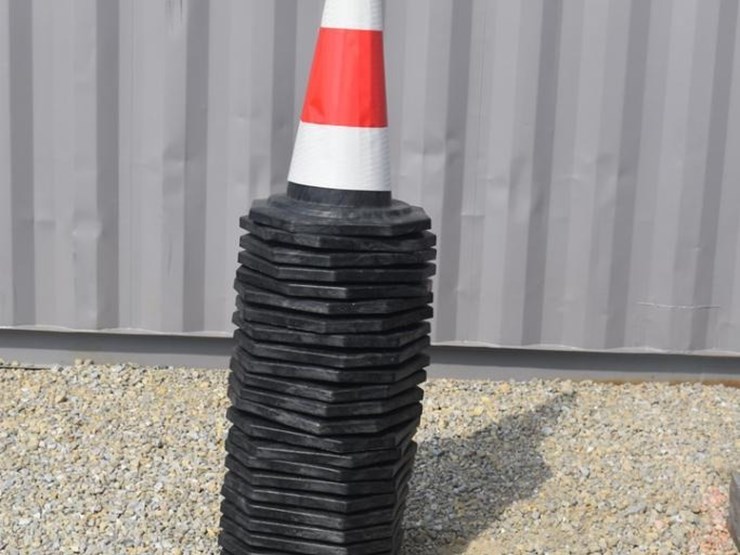 safety-cones-48547-image-1