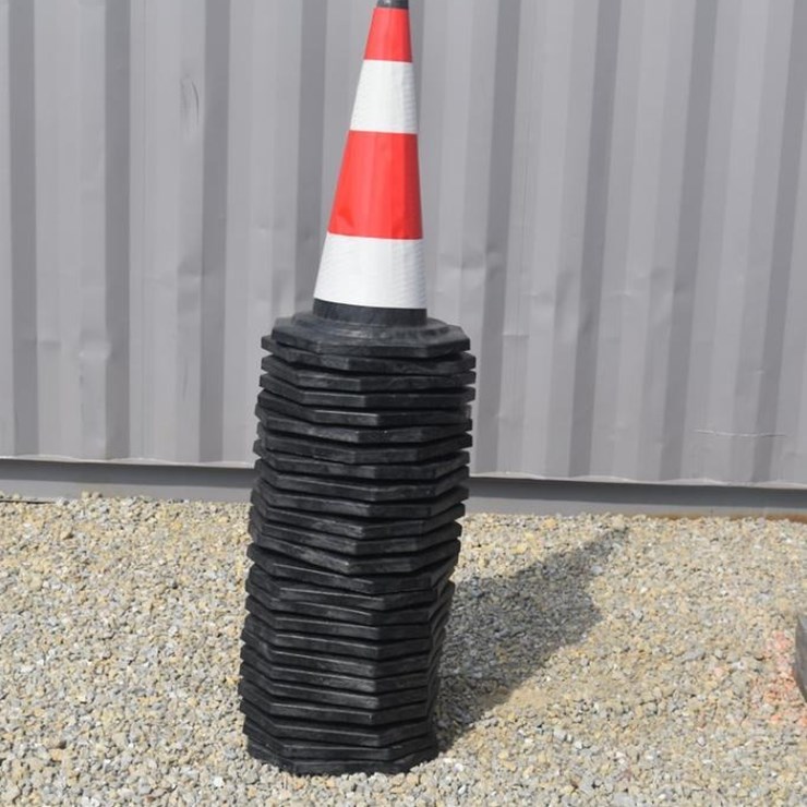 SAFETY CONES 48547