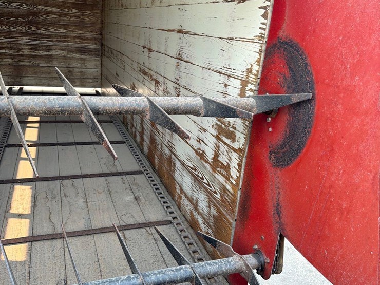 rex-14ft-front-unload-silage-wagon-image-18
