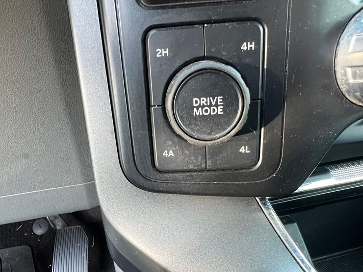ford-f150-lariat-image-53
