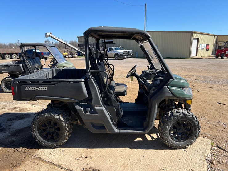 can-am-defender-image-4