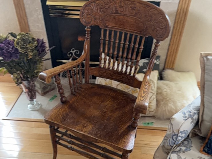 antique-oak-sitting-chair,-excellent-condition-image-5