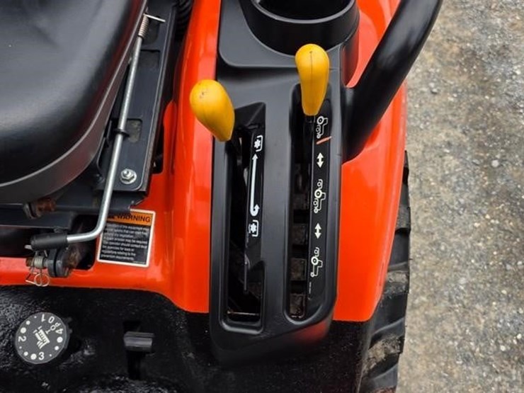 kubota-bx2370-image-38