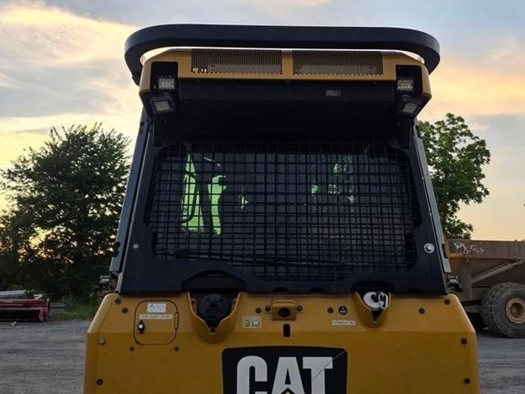 2017-caterpillar-d5k2-xl-image-29
