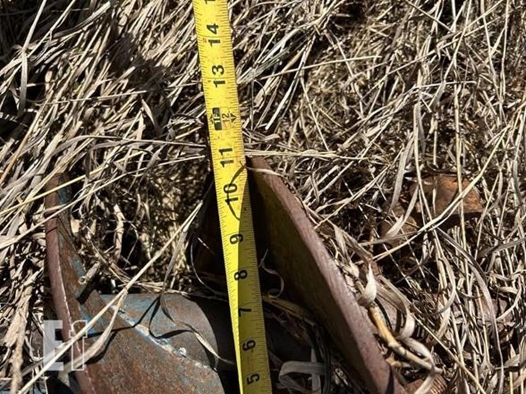3-point-post-auger-image-5