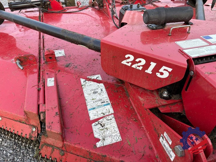 2024-bush-hog-2215-image-12