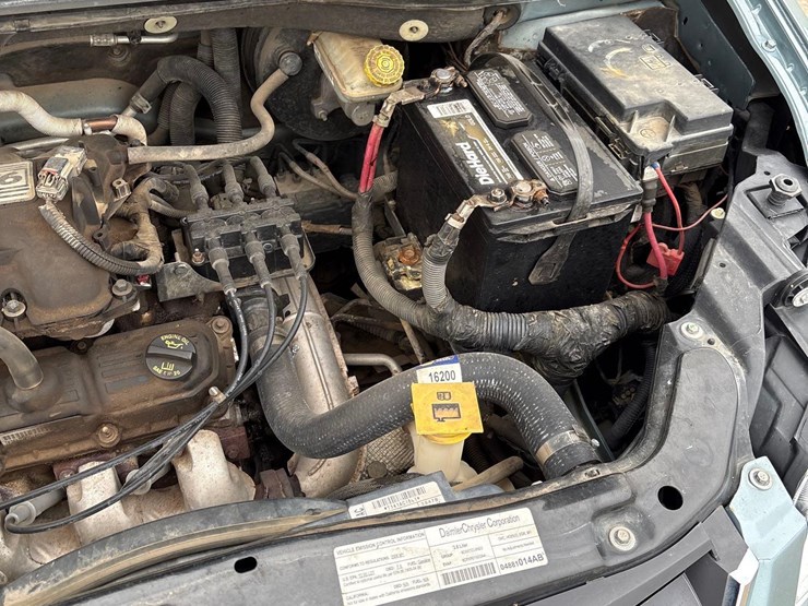 2008-chrysler-town-&-country-touring-image-26