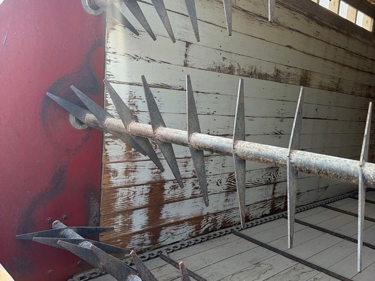 rex-14ft-front-unload-silage-wagon-image-15