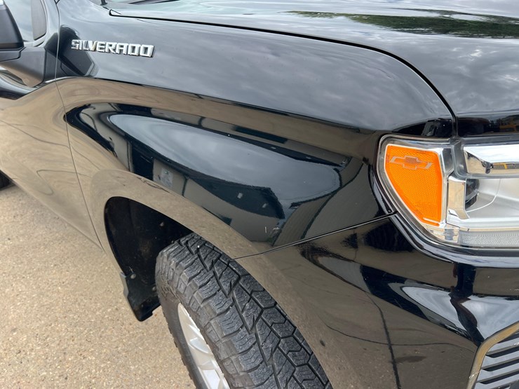 2022-chevrolet-silverado-1500-image-19