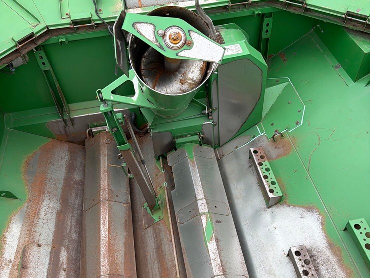 2012-john-deere-s680-image-75