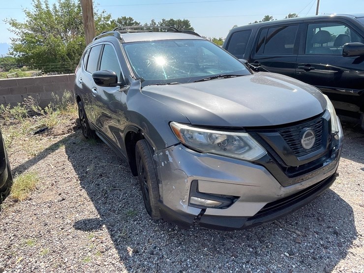 2018-nissan-rogue-image-3