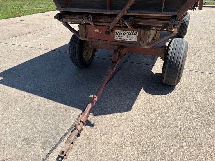roorda-16ft-rear-unload-silage-wagon-image-13