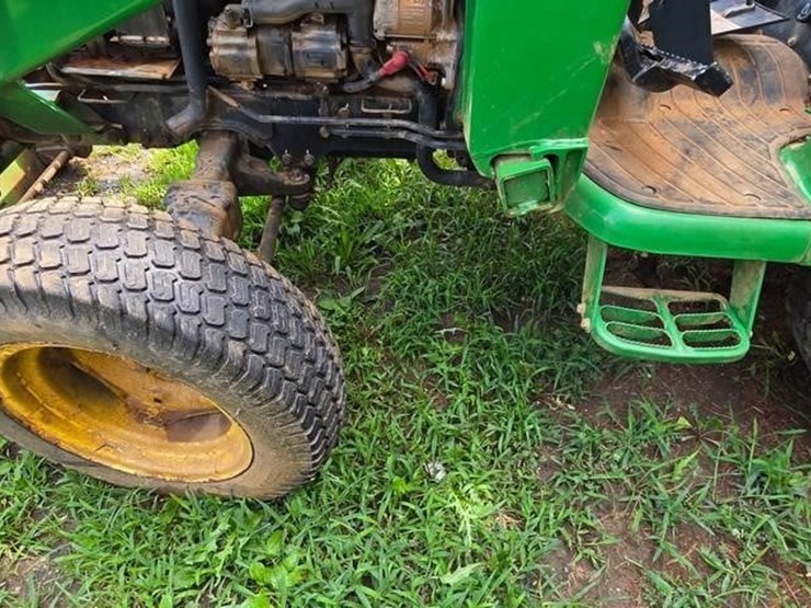 john-deere-4310-image-24