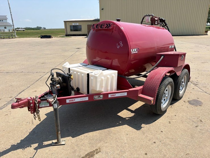 2012-leeagra-dt-475-fuel-trailer—very-clean-image-1