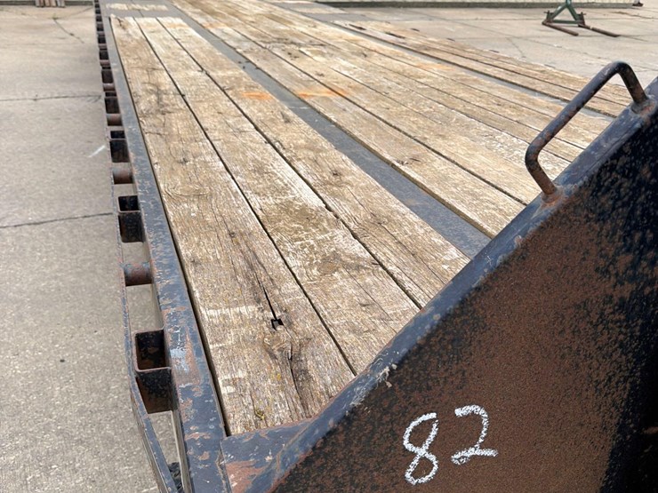 2013-big-tex-102”-x-30ft-gooseneck-flatbed-trailer-image-21