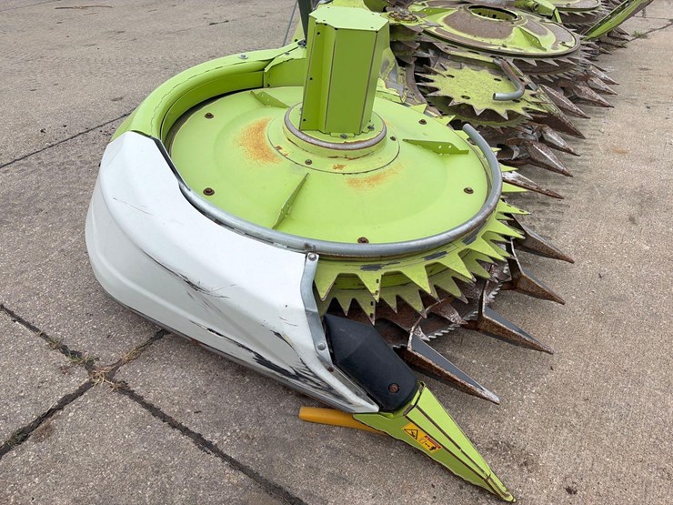 2019-claas-orbis-750-image-13