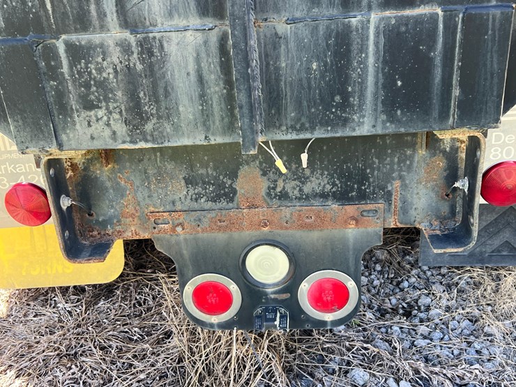 freightliner-cst120-image-55