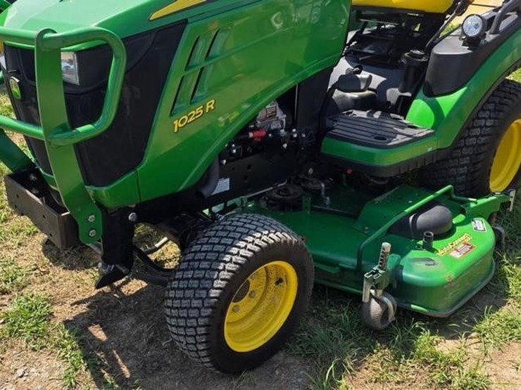 john-deere-1025r-image-20