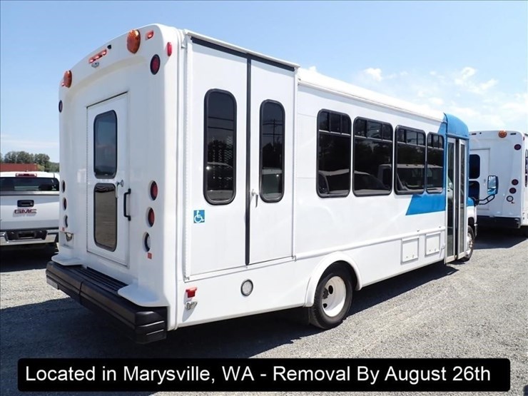 2019-ford-e450-image-8