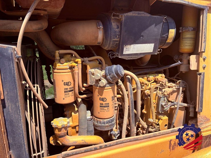 2009-caterpillar-d5k-xl-image-76