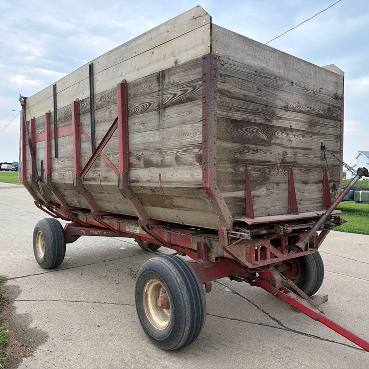 Roorda 16ft Rear Unload Silage Wagon