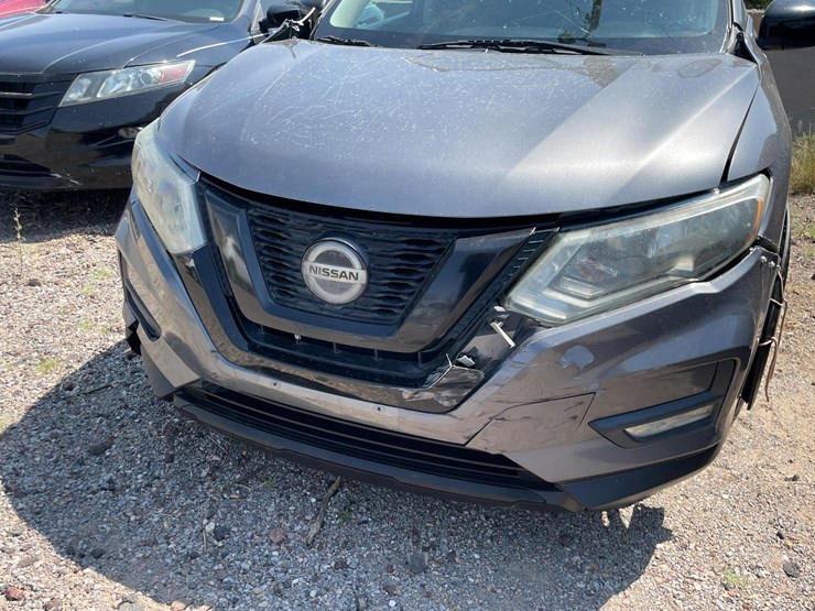 2018-nissan-rogue-image-61