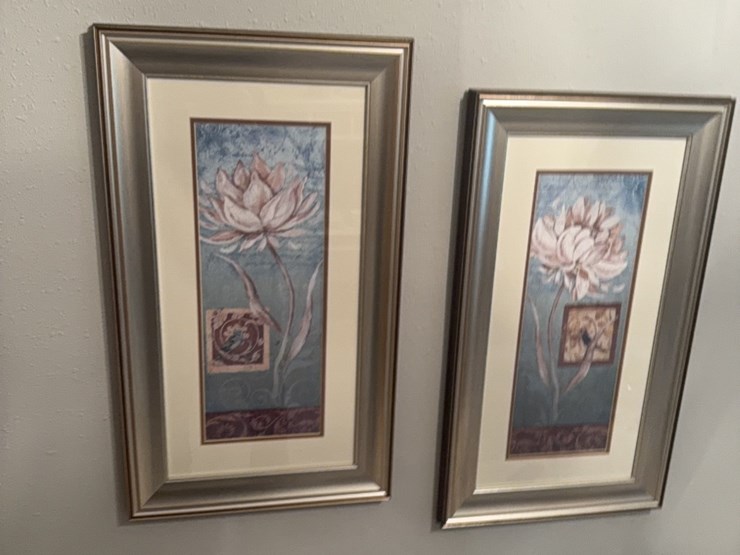 two-matching-modern-wall-pictures-image-10