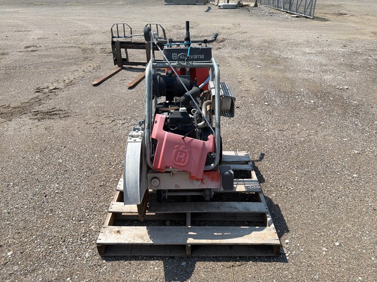 husqvarna-fs524-image-2