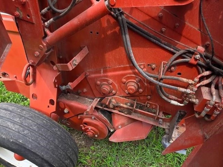 hesston-540-image-22