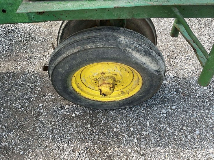 john-deere-60-image-19