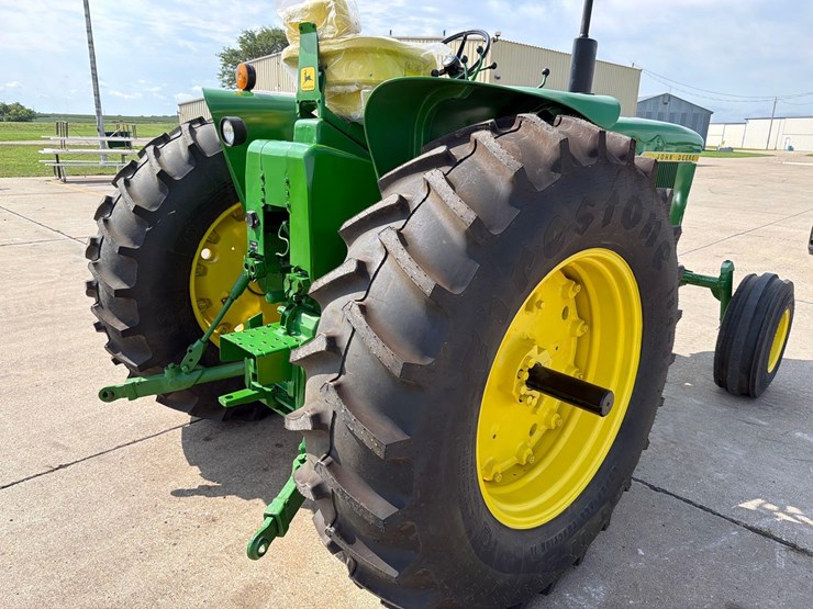 john-deere-4020-image-26
