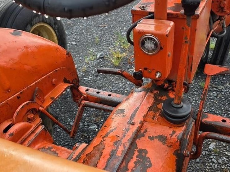 allis-chalmers-ca-tractor-w/cultivators-(runs)-image-24