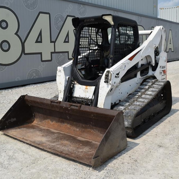 2019 BOBCAT T740