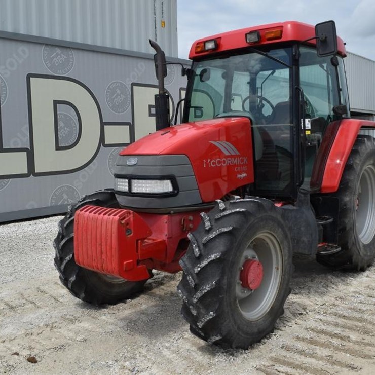 2006 MCCORMICK CX105