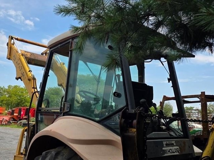 new-holland-555e-image-20