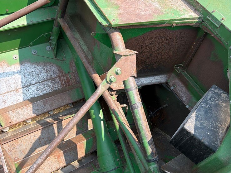 1991-john-deere-9600-image-81