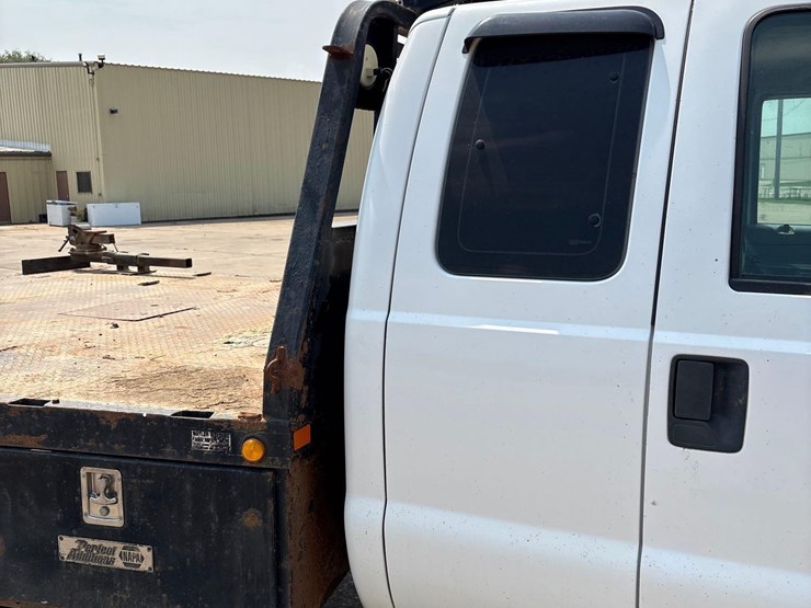 2015-ford-f350-image-24